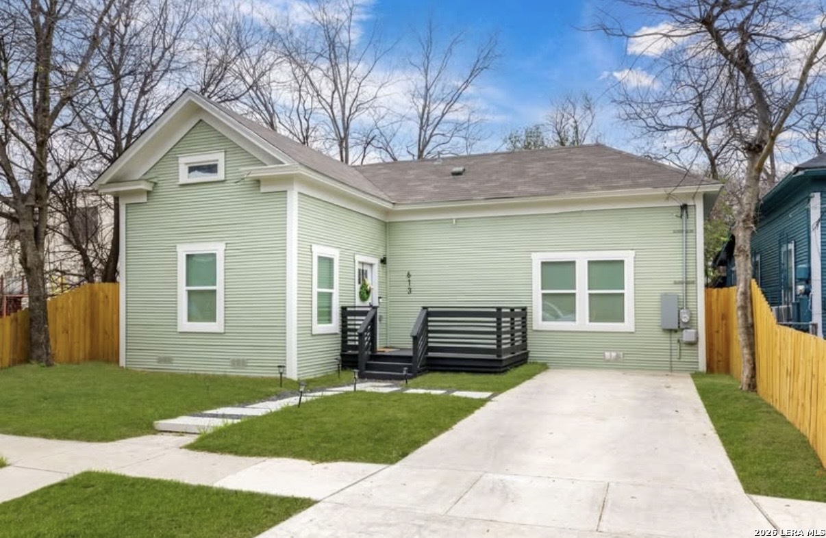 main property photo 10