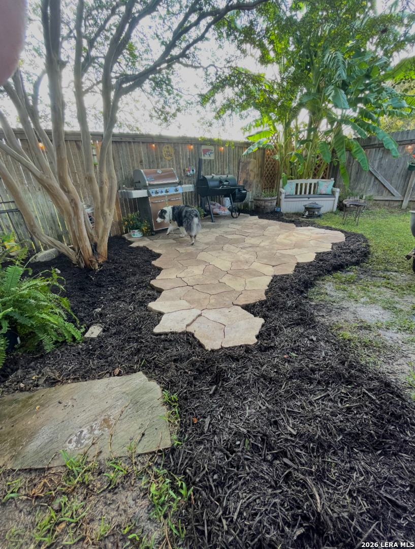 main property photo 27