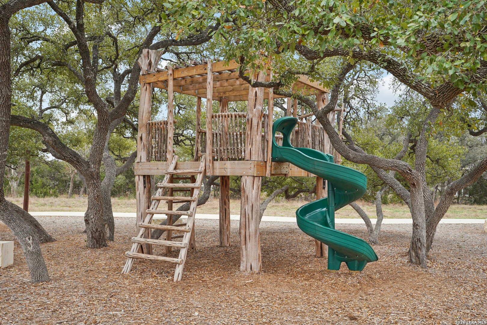main property photo 60