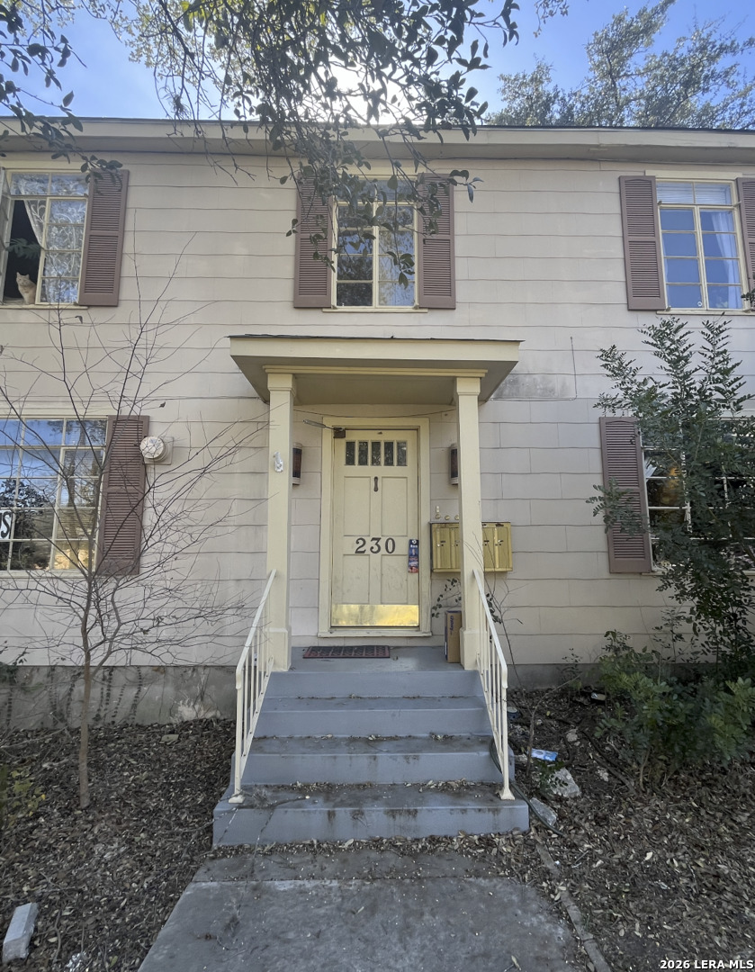 main property photo 28