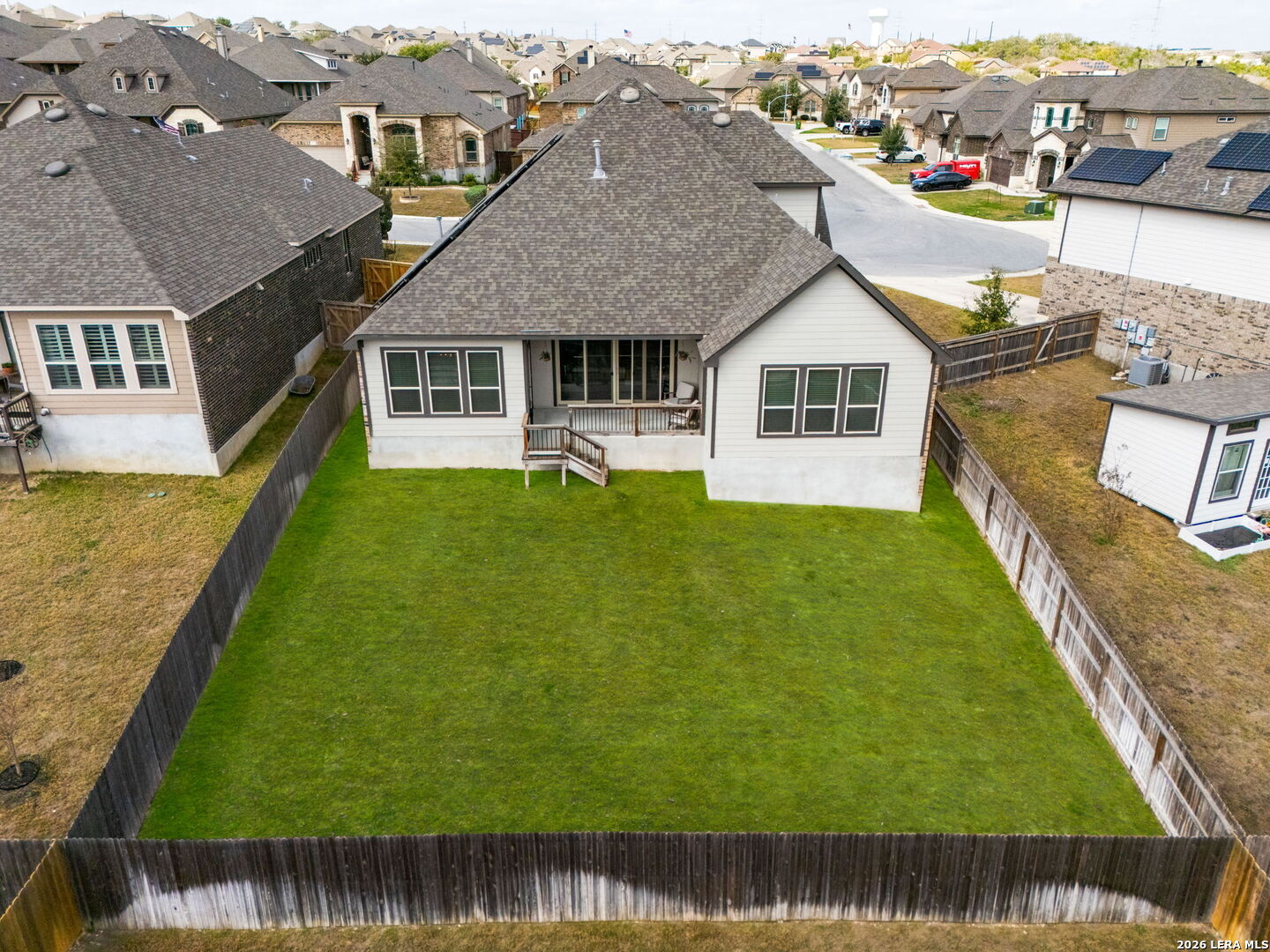 main property photo 36