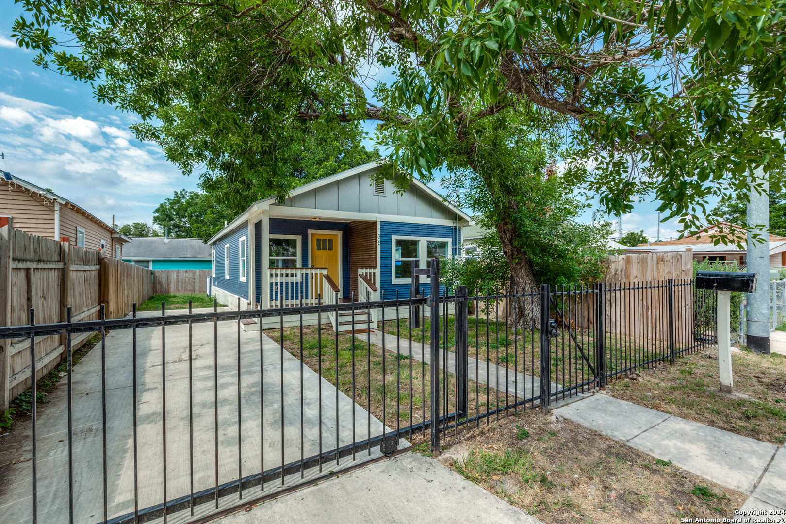 main property photo 2