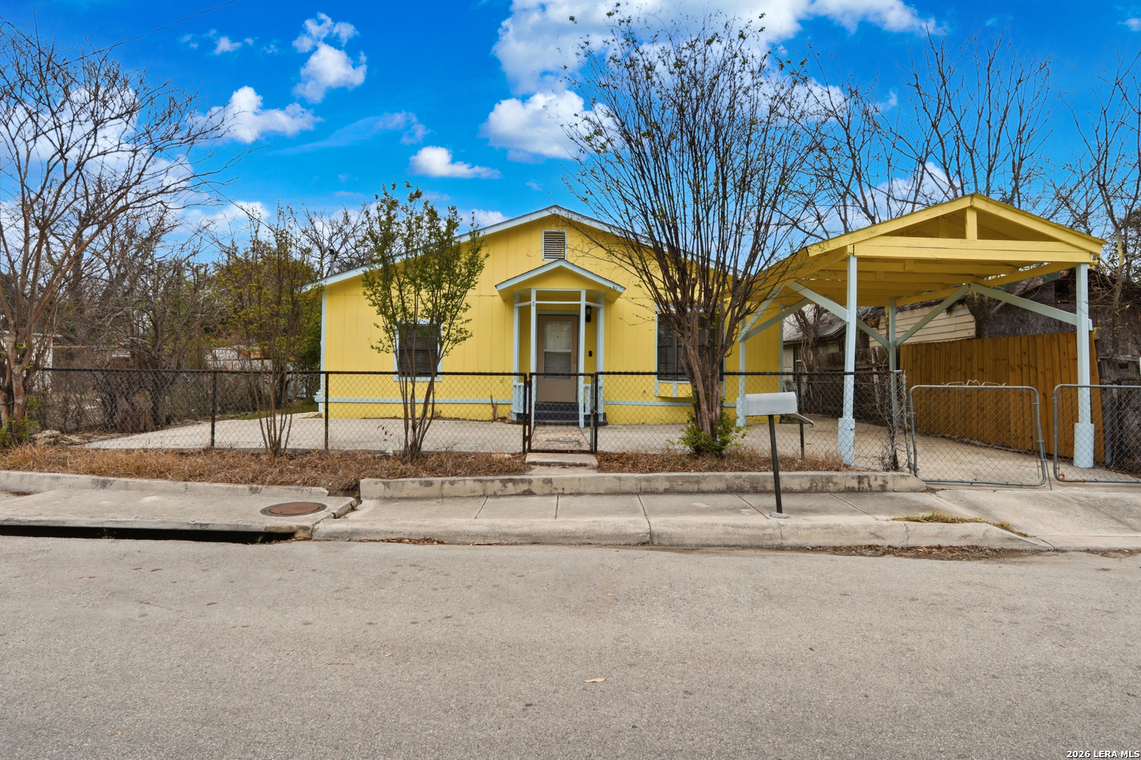 main property photo 15