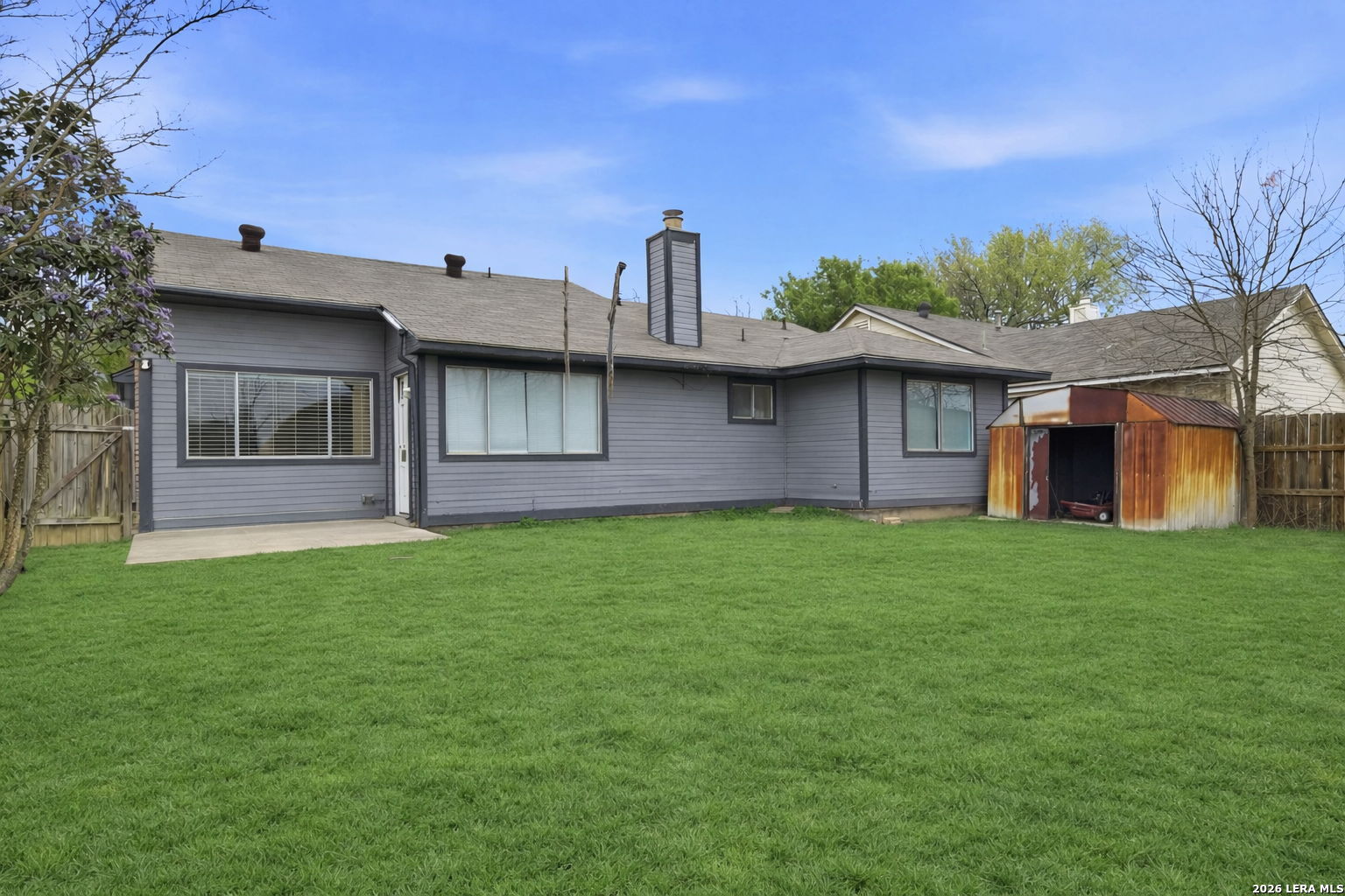 main property photo 18
