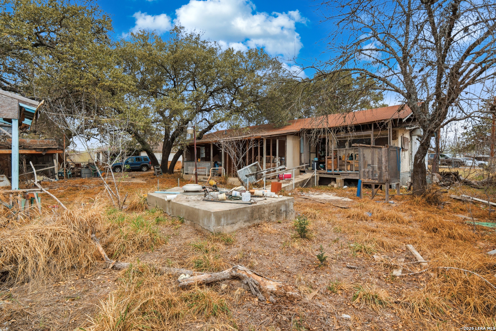 main property photo 4