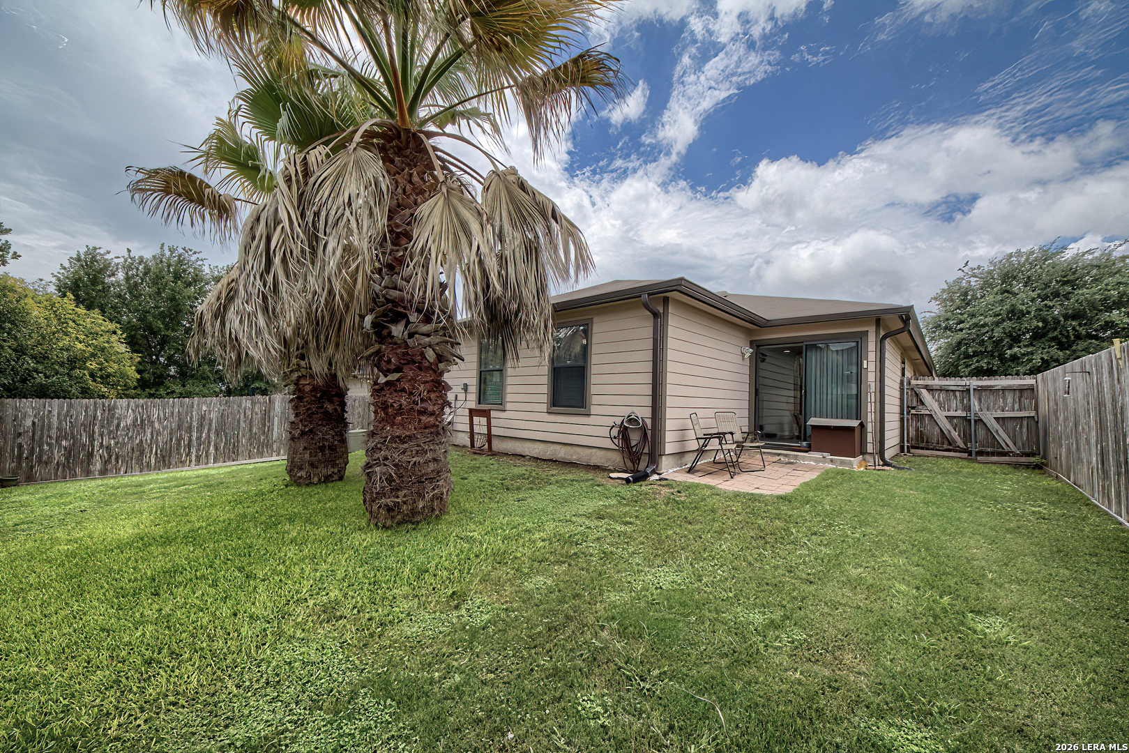 main property photo 24