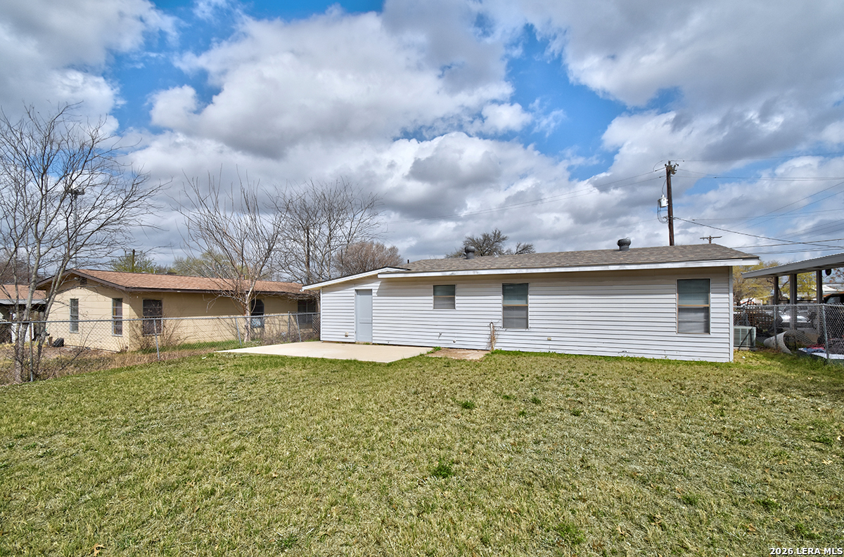 main property photo 14