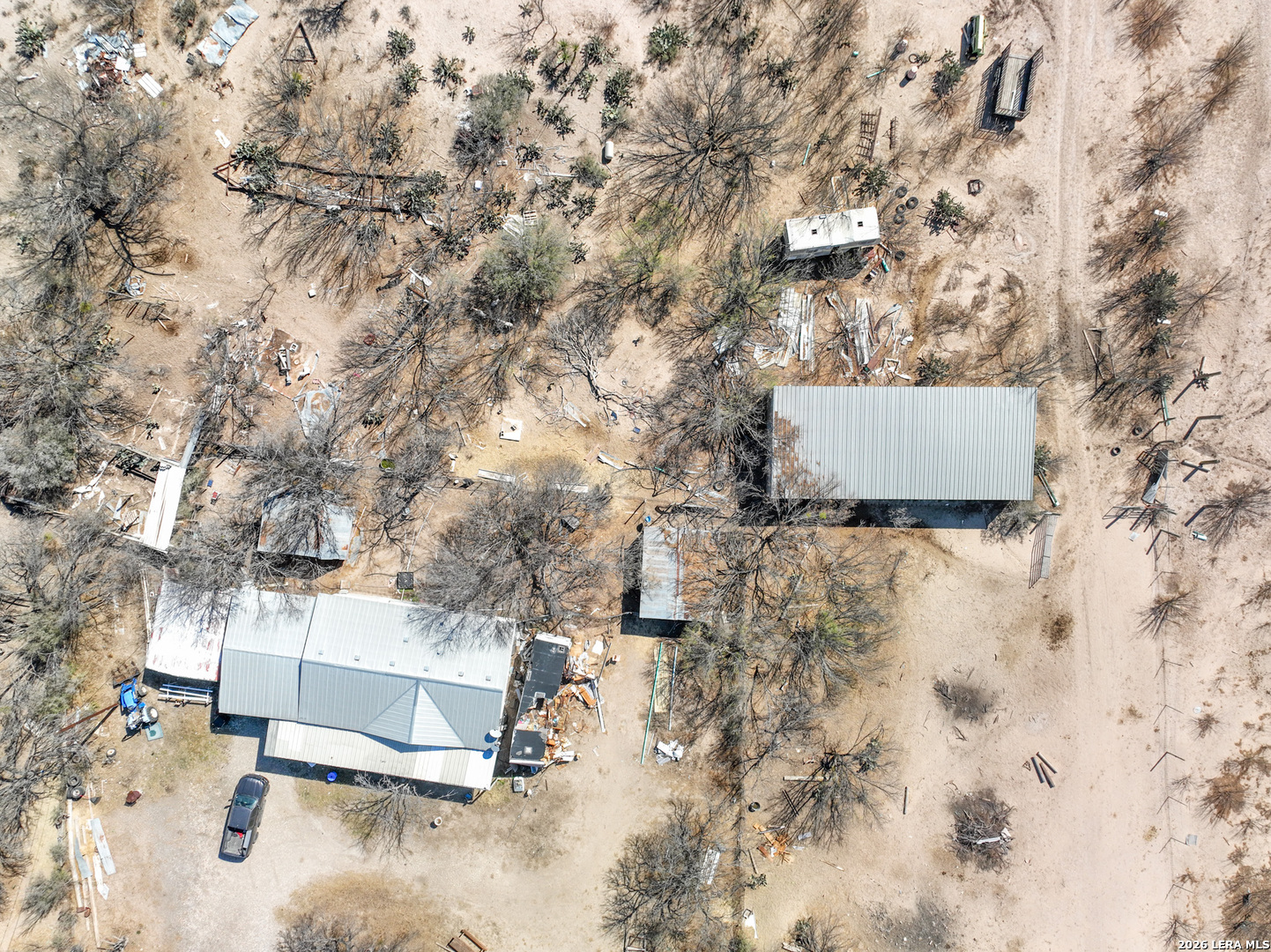 main property photo 12