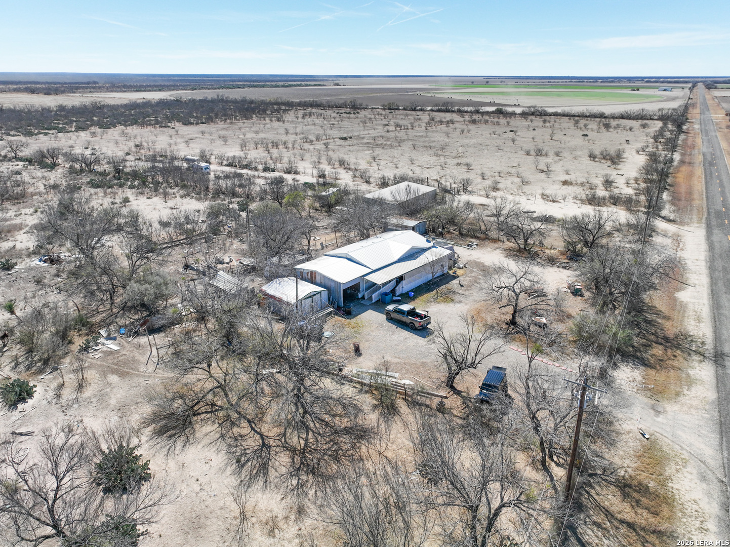 main property photo 13