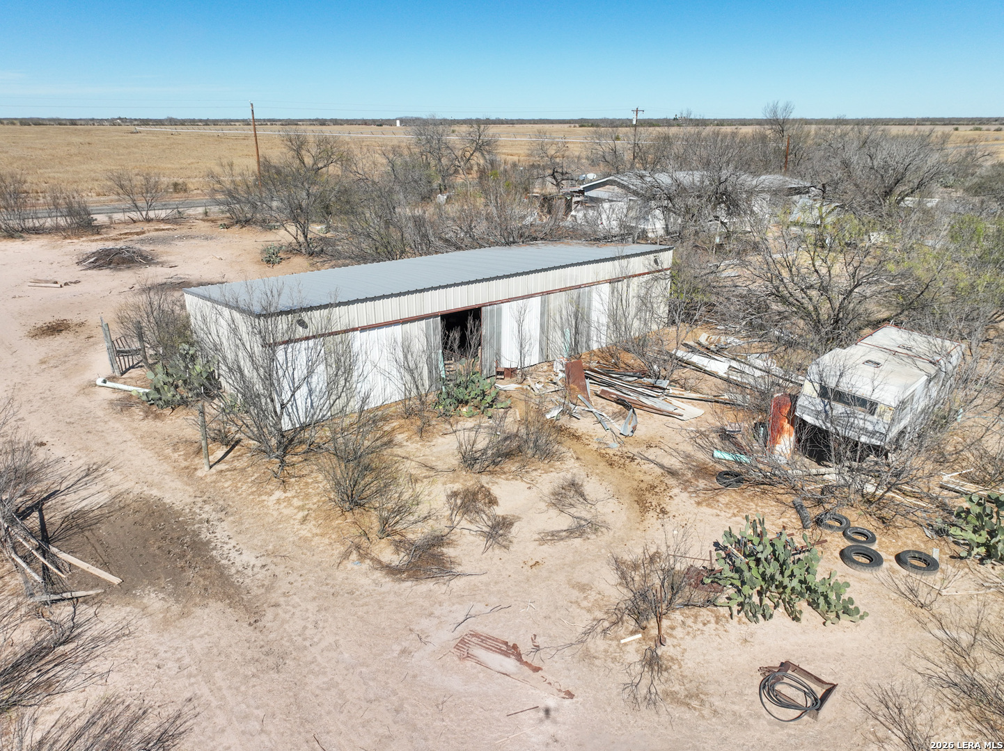 main property photo 26