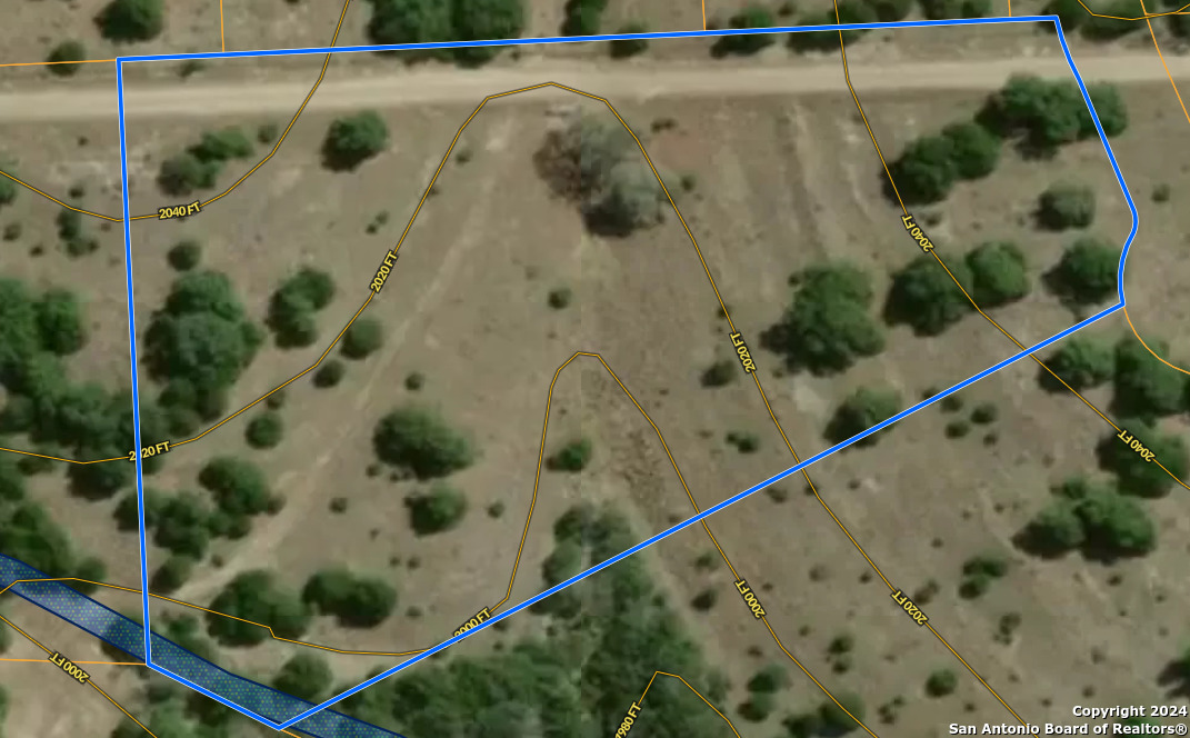 main property photo 18