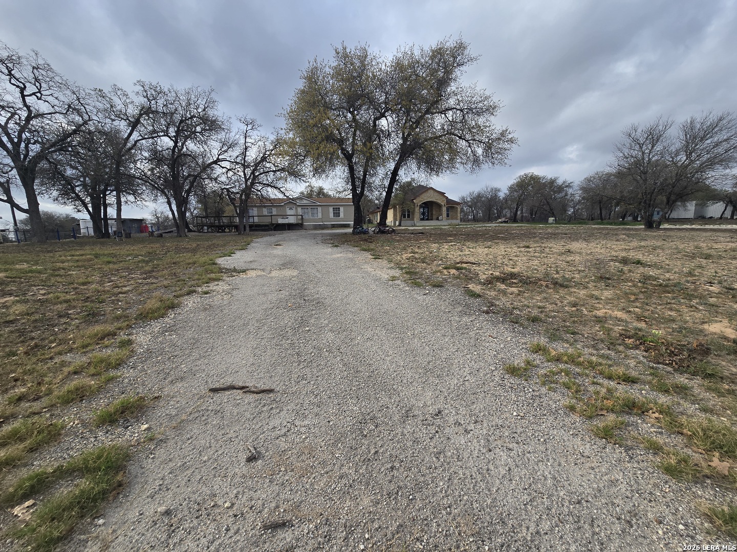 main property photo 37