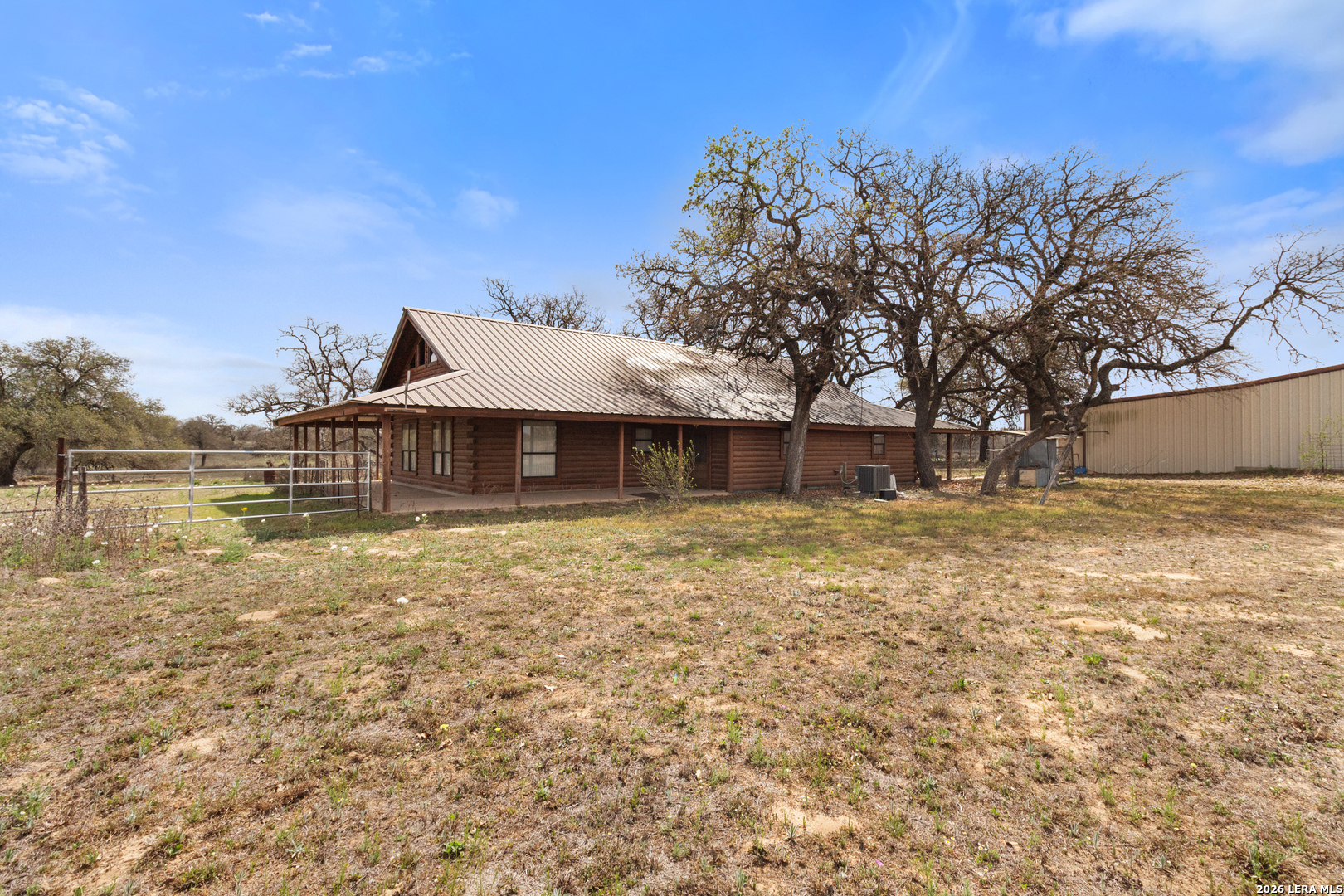 main property photo 24