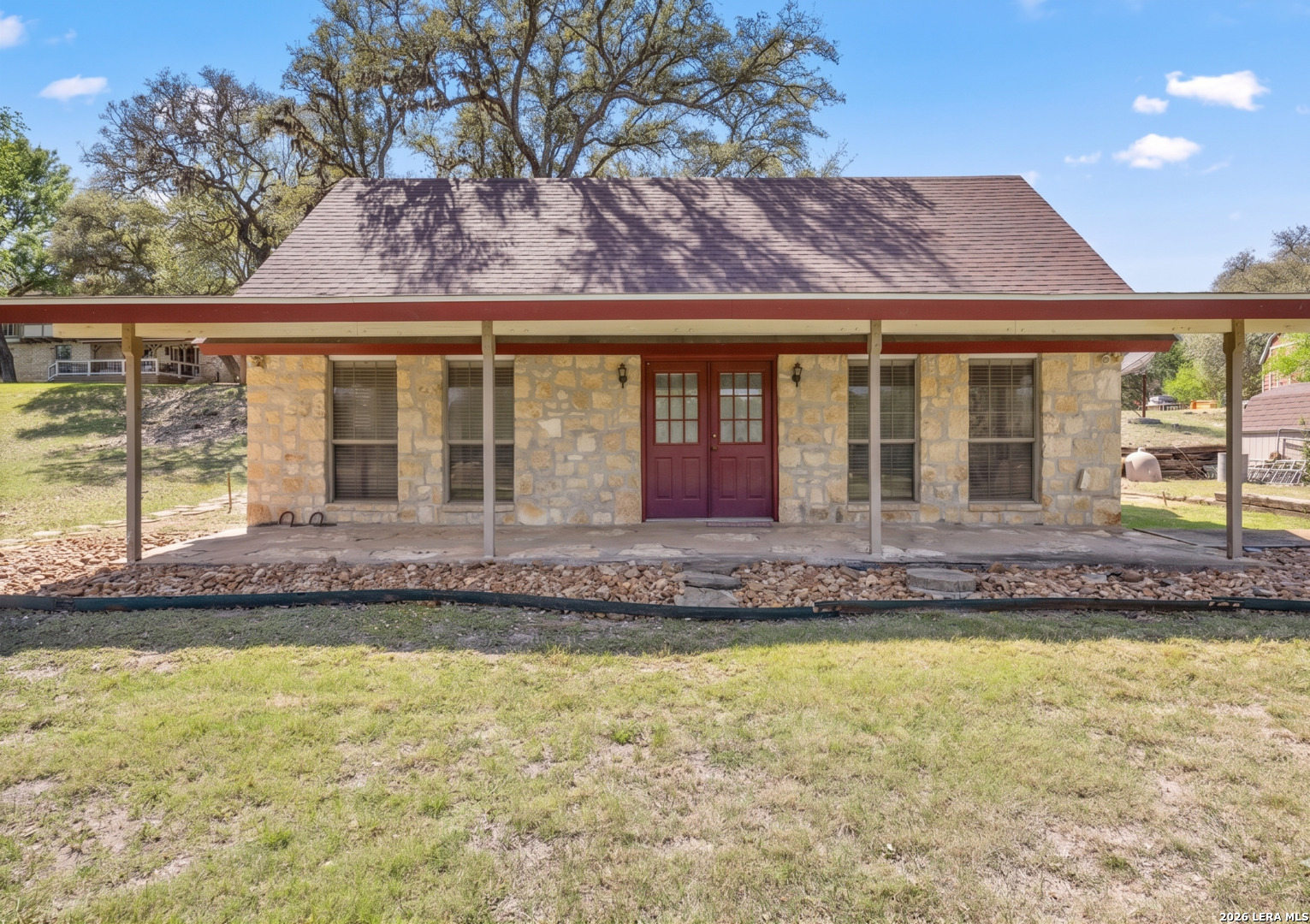 main property photo 35
