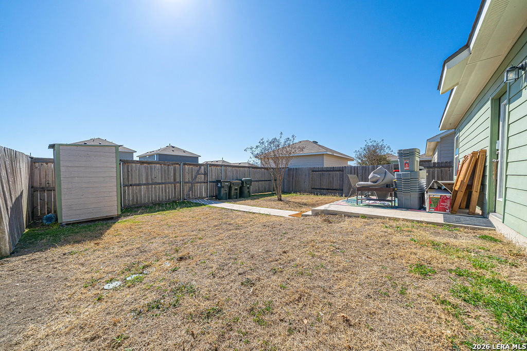main property photo 23