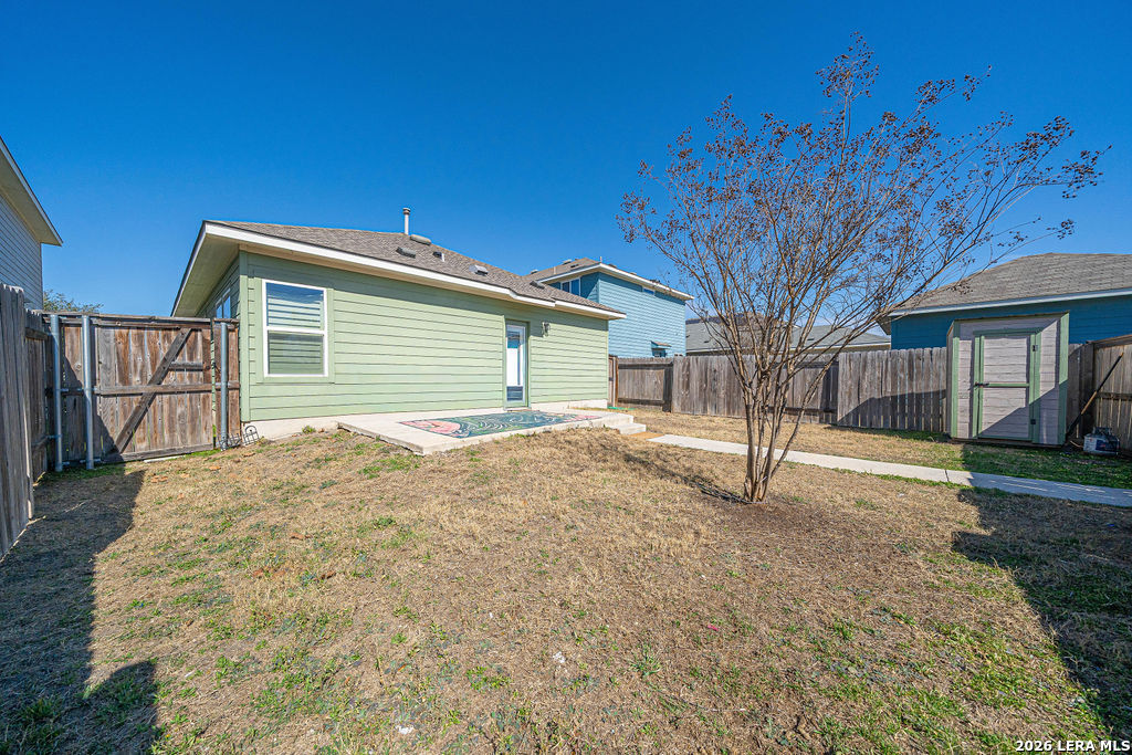 main property photo 25