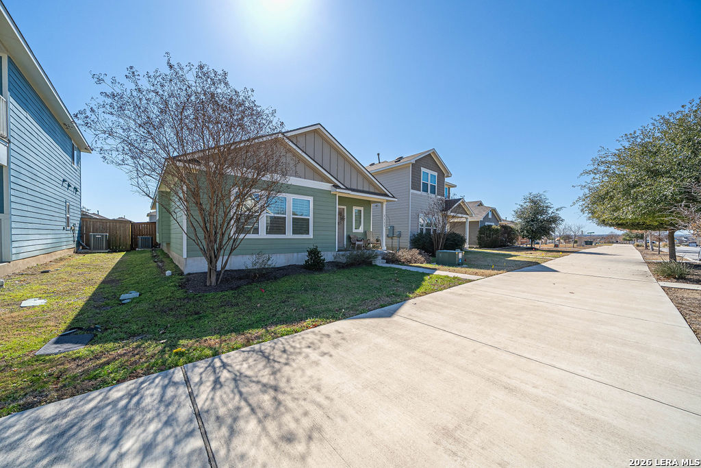 main property photo 27