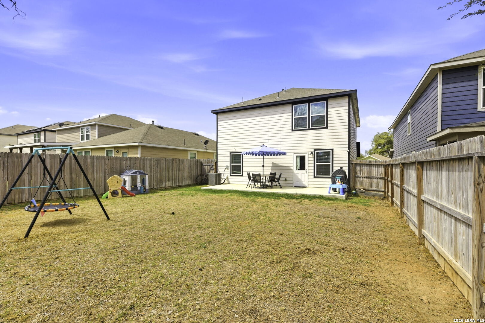 main property photo 23
