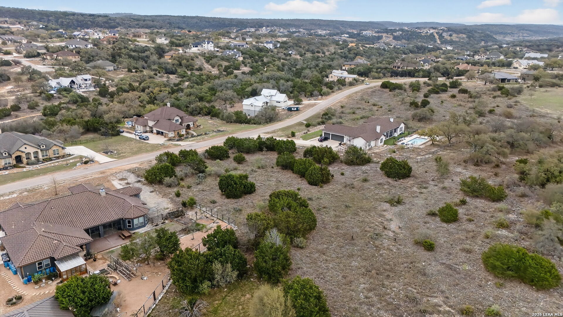 main property photo 9