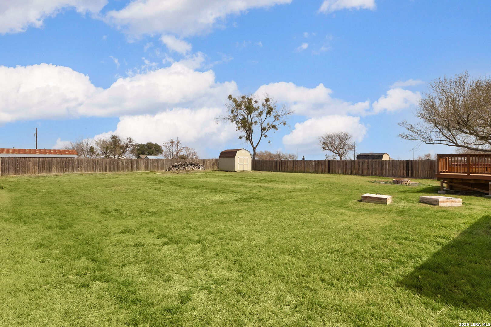 main property photo 26