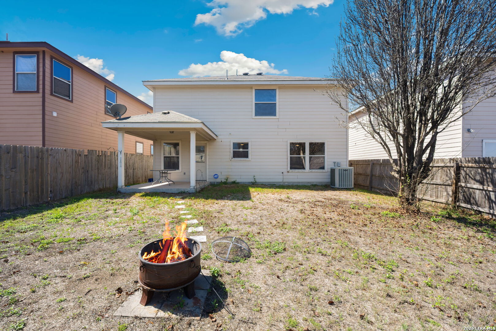 main property photo 27