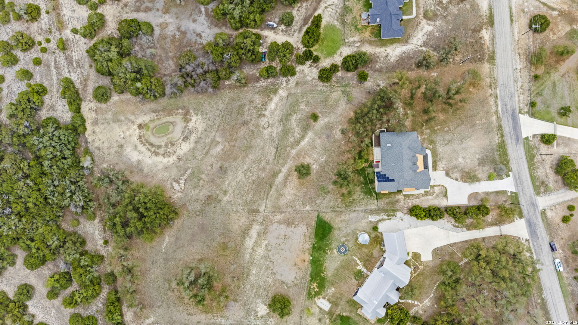 main property photo 45