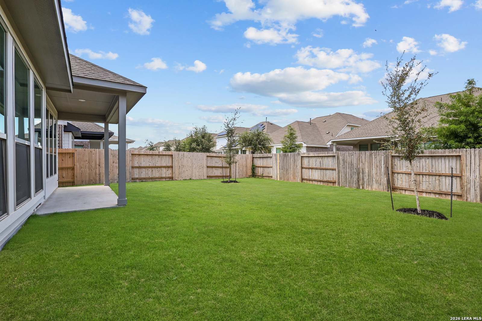 main property photo 37