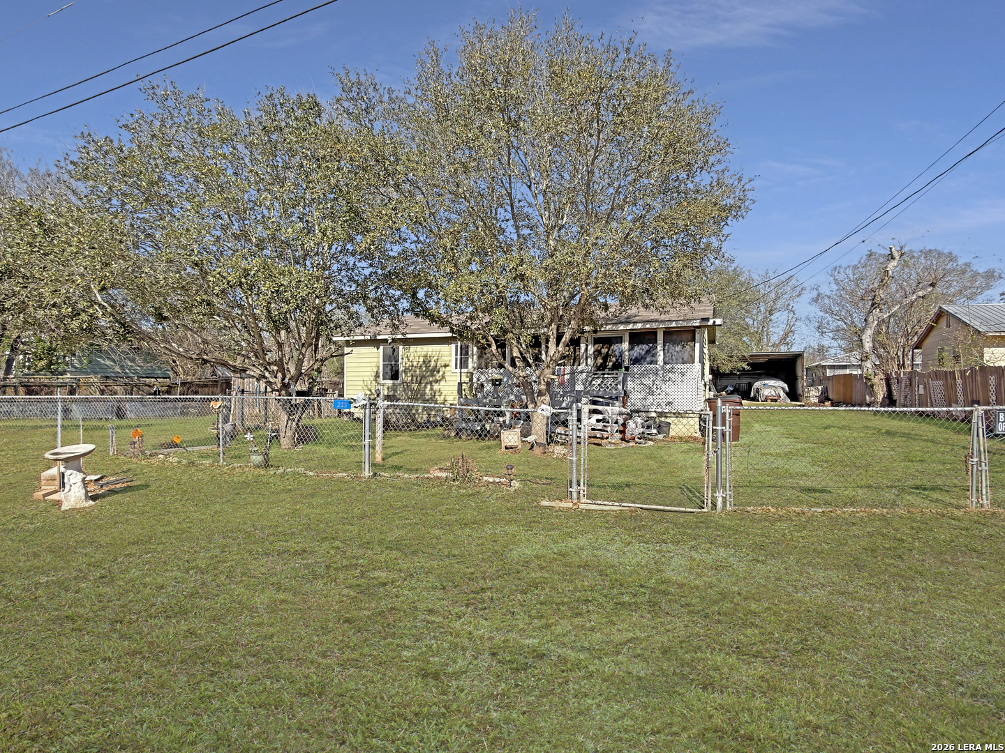 main property photo 4