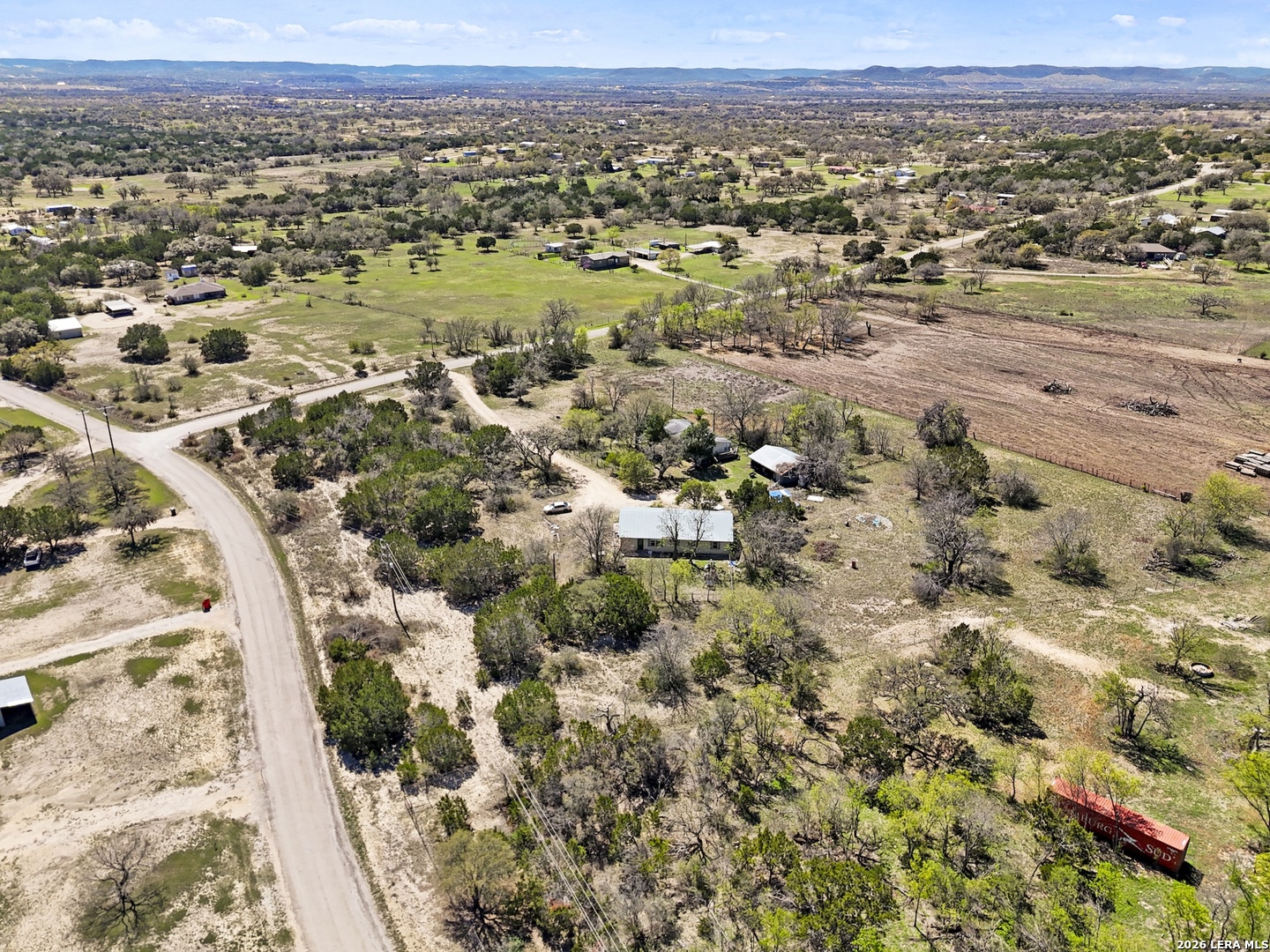 main property photo 24