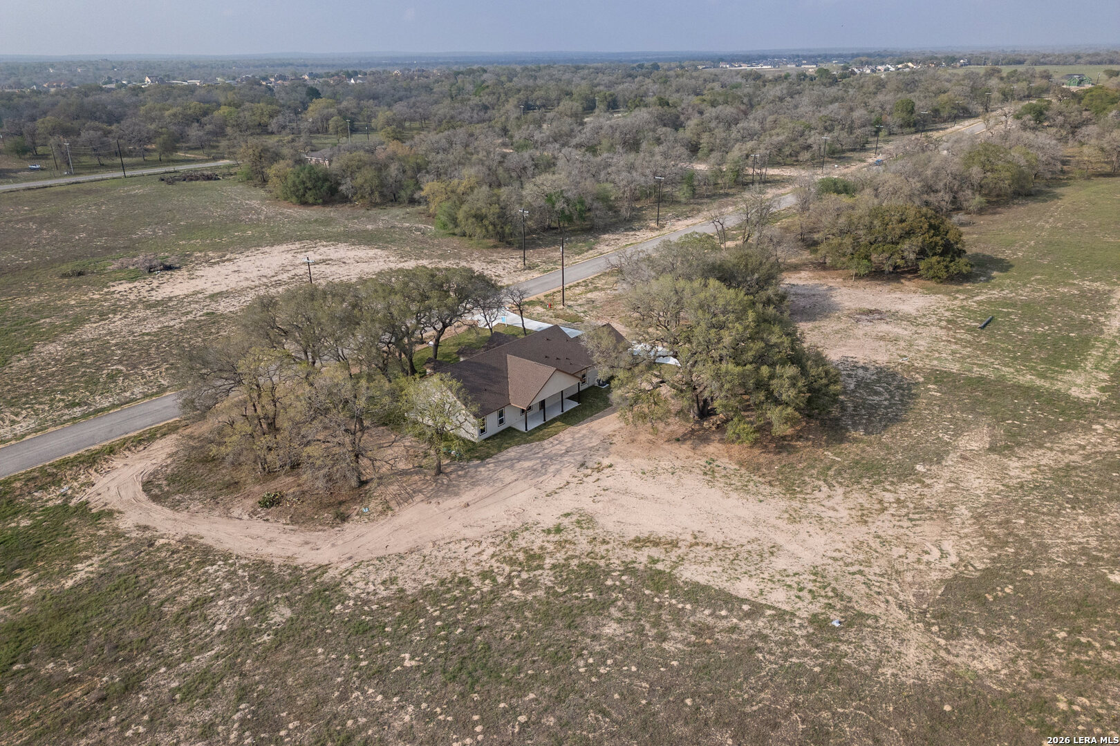 main property photo 41