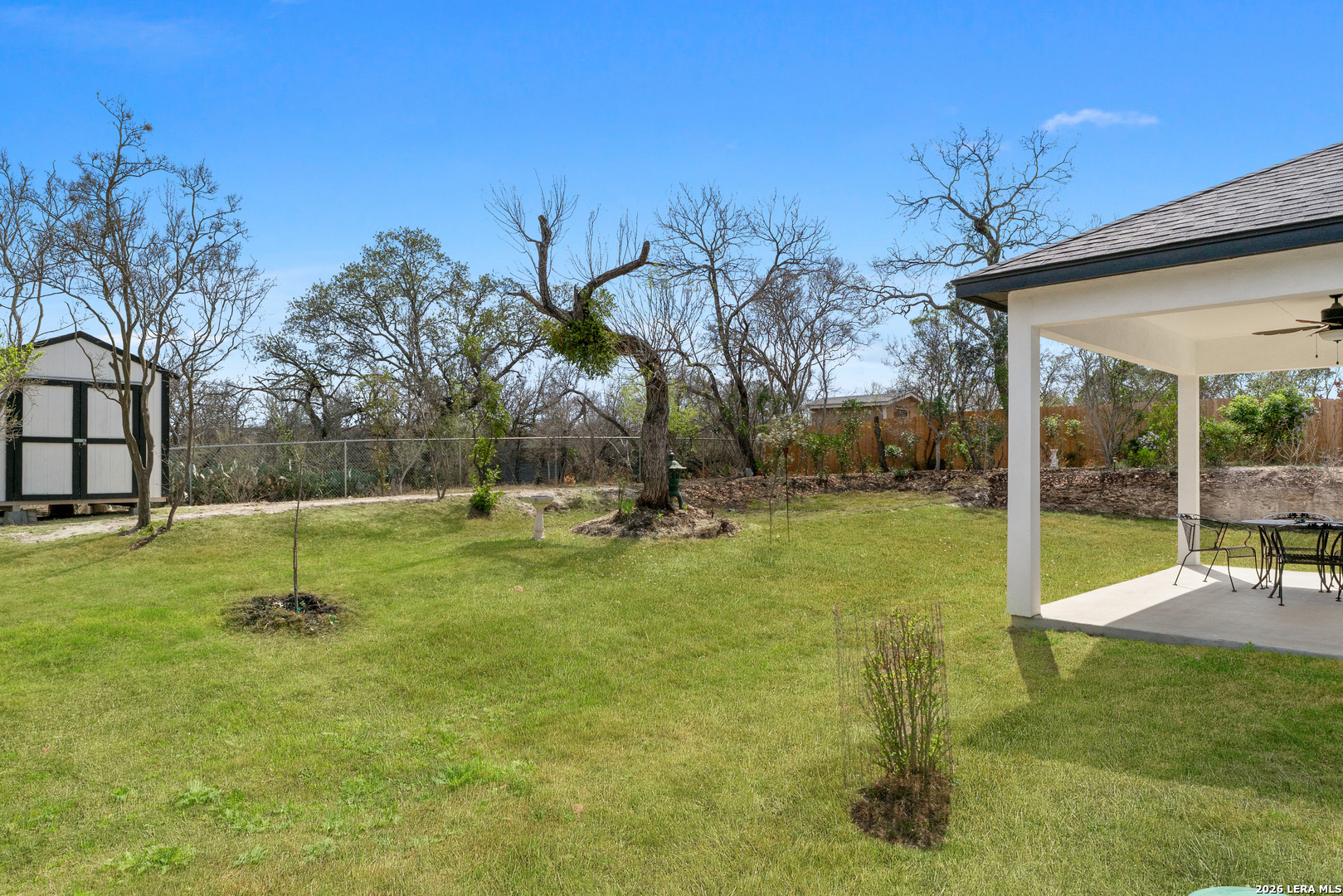 main property photo 30