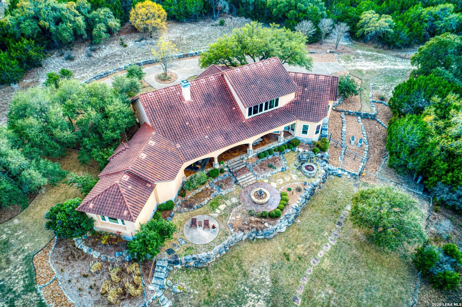 main property photo 41
