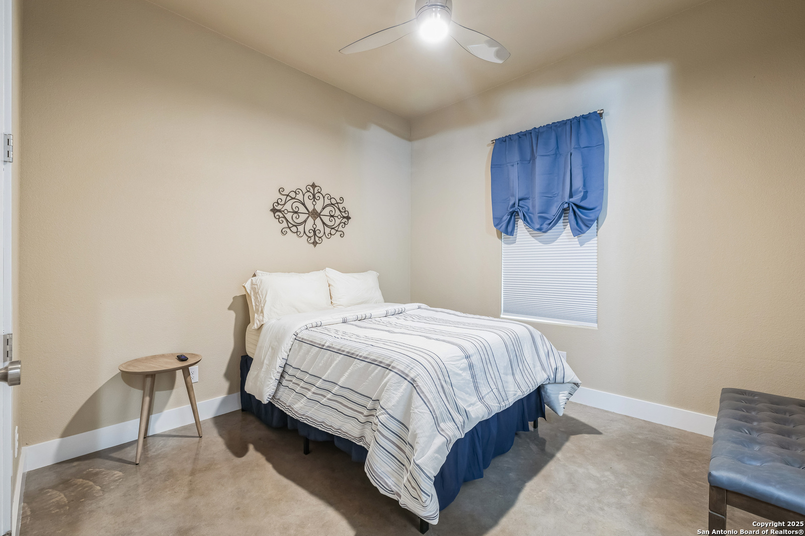 main property photo 21
