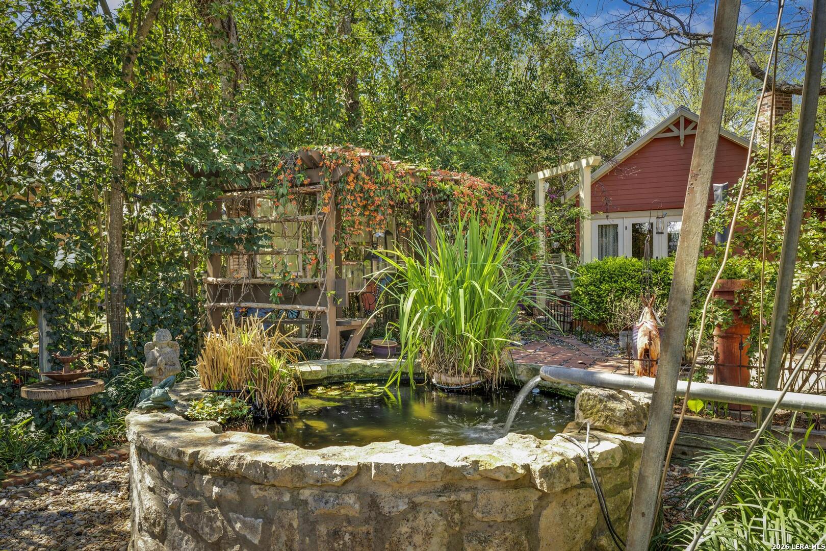 main property photo 33