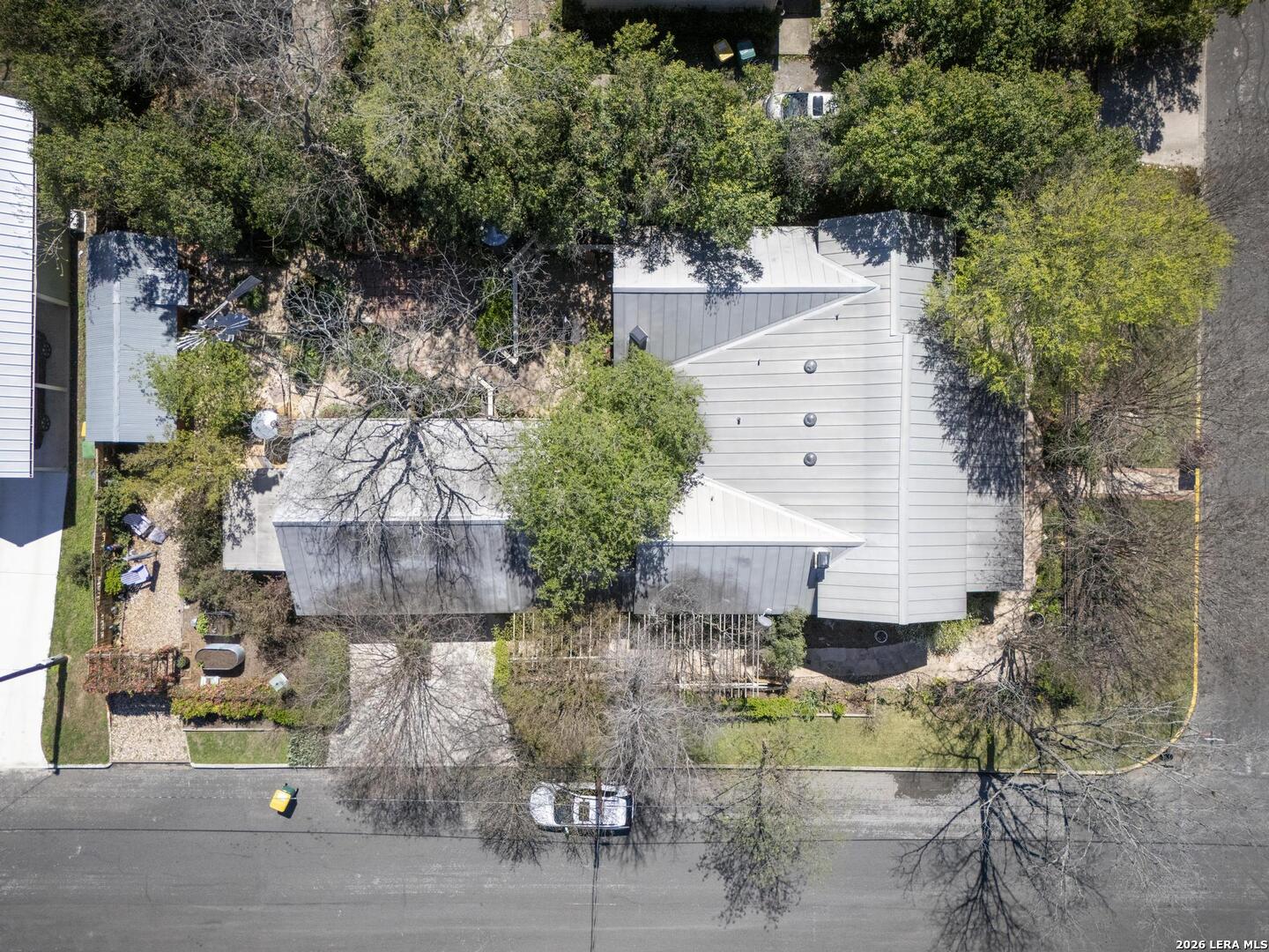 main property photo 49