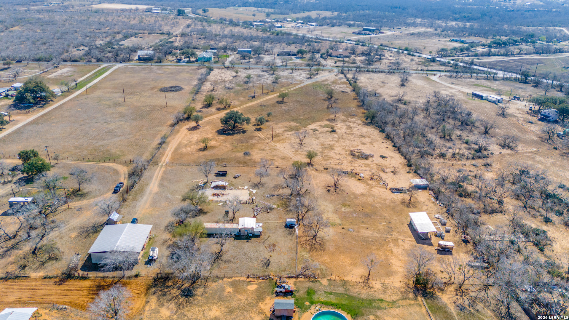 main property photo 8