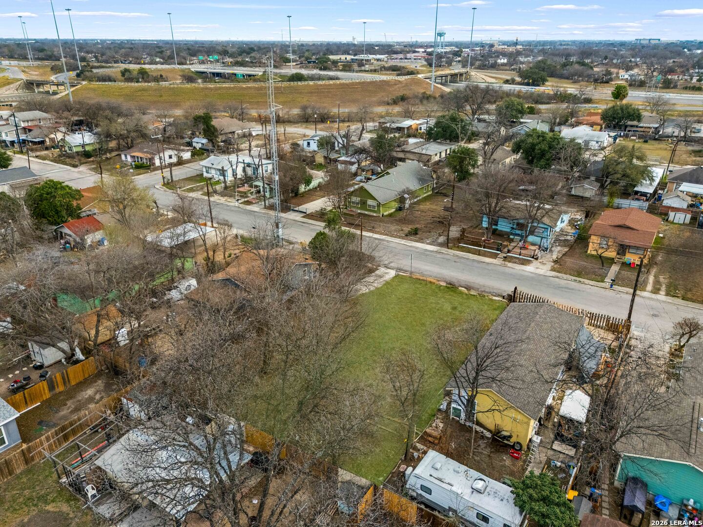 main property photo 5
