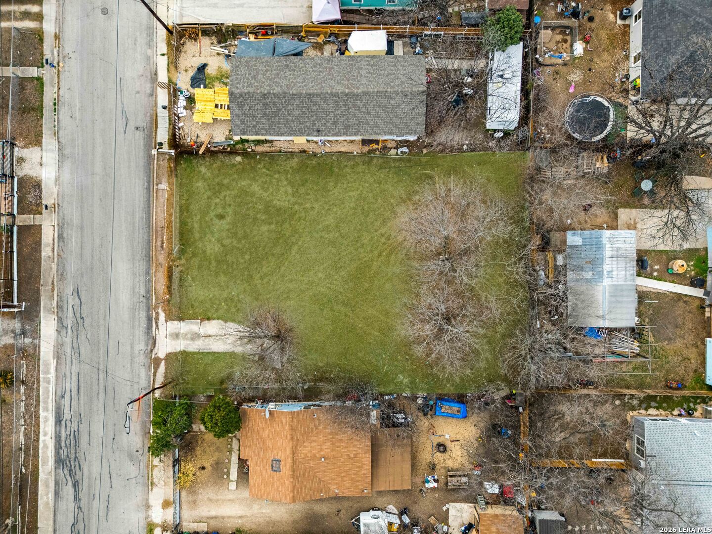 main property photo 7