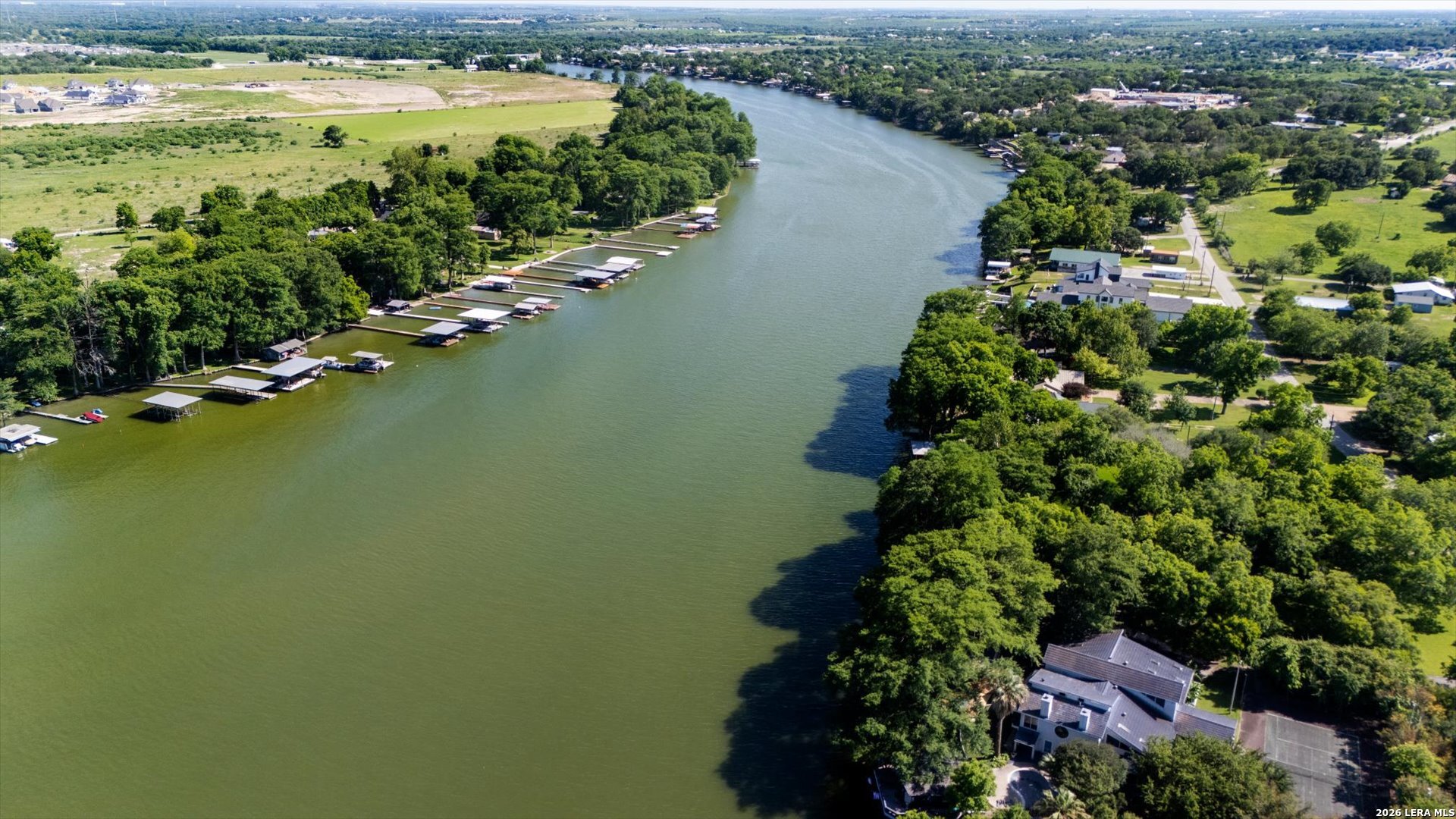 main property photo 25