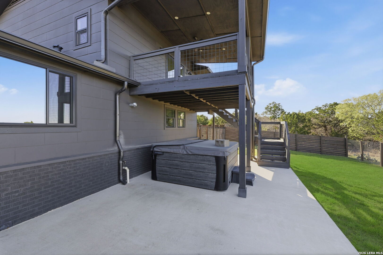 main property photo 50