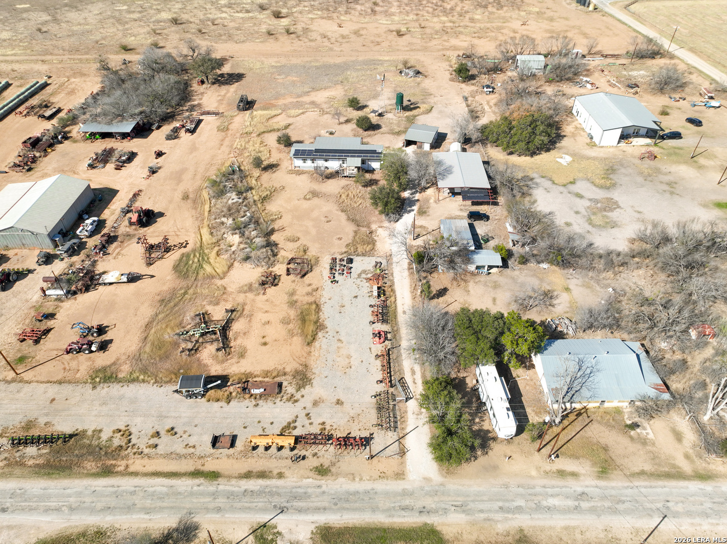 main property photo 23