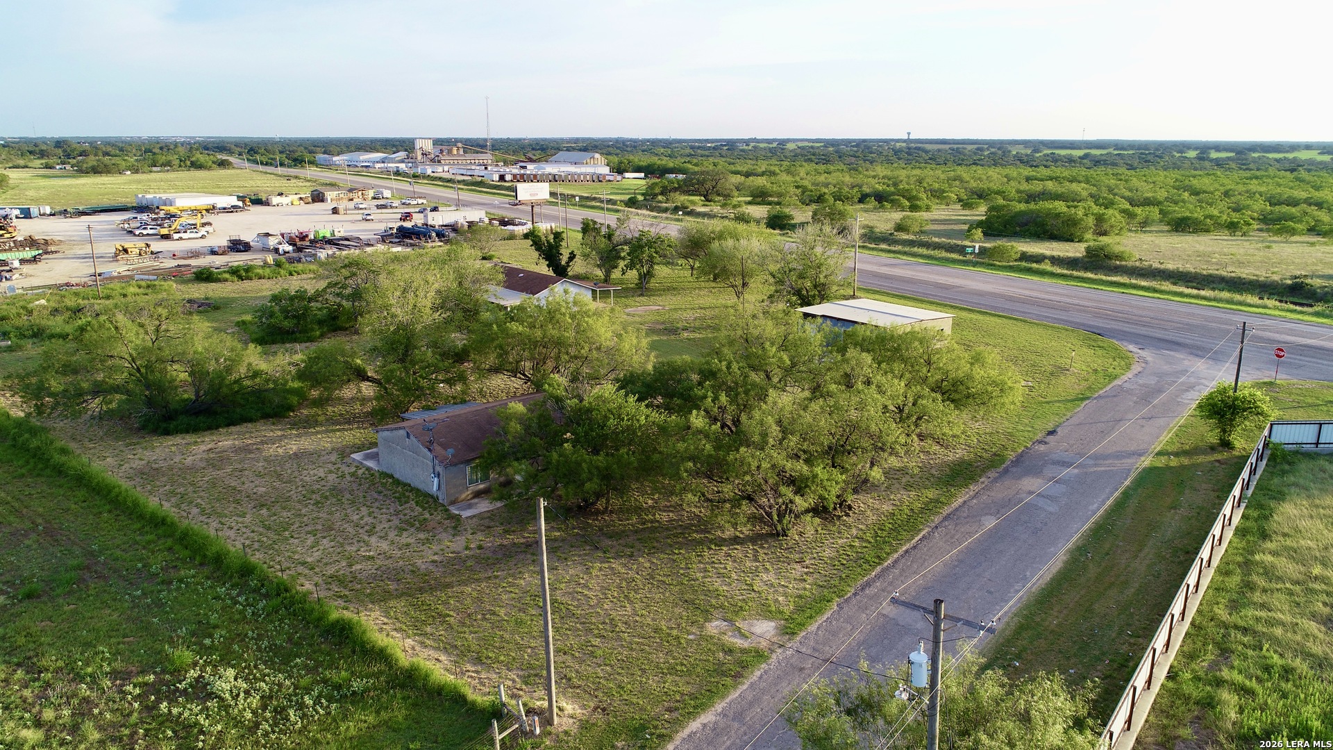 main property photo 2