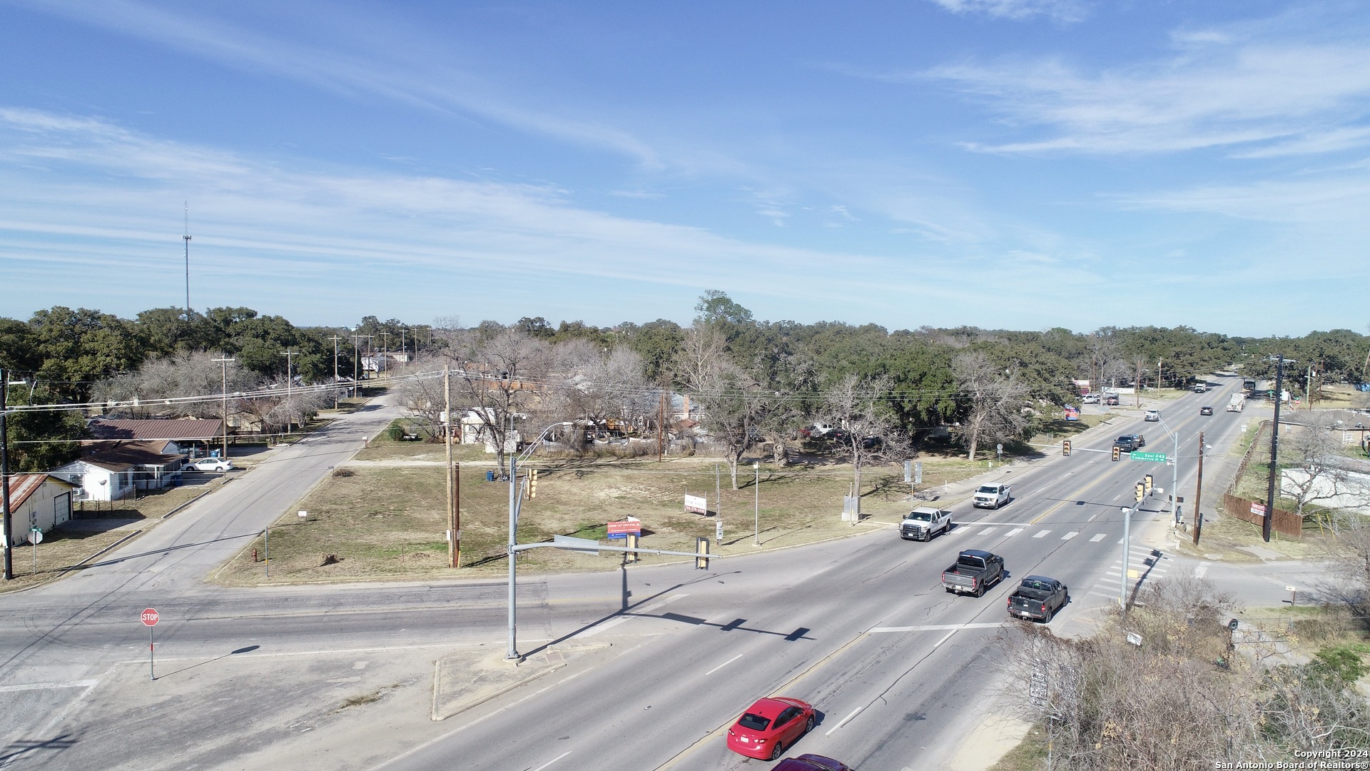 main property photo 12