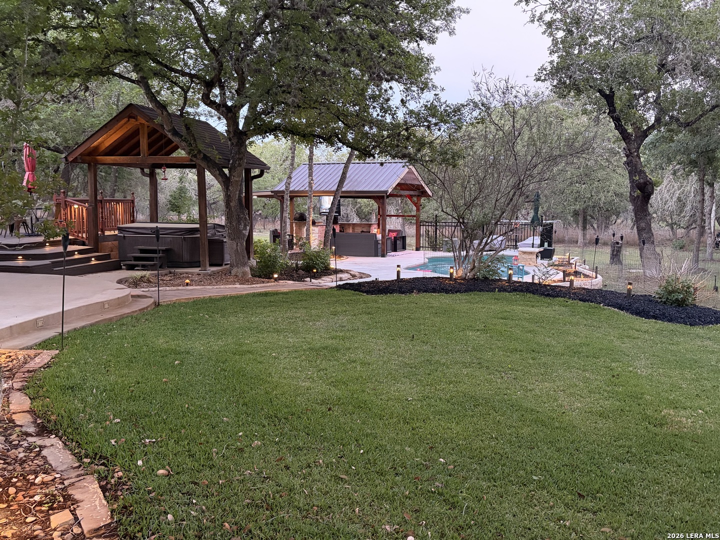 main property photo 49