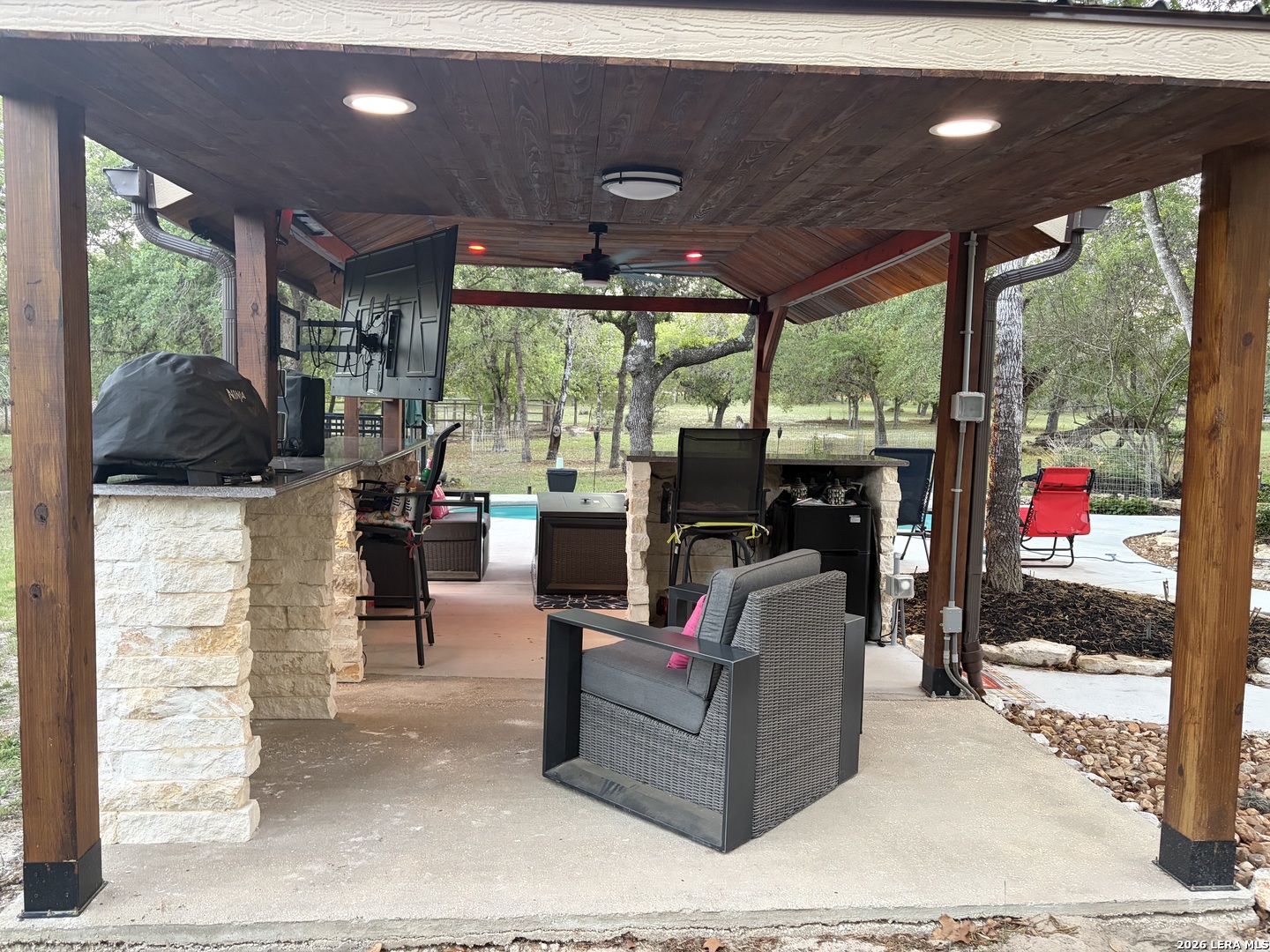 main property photo 82