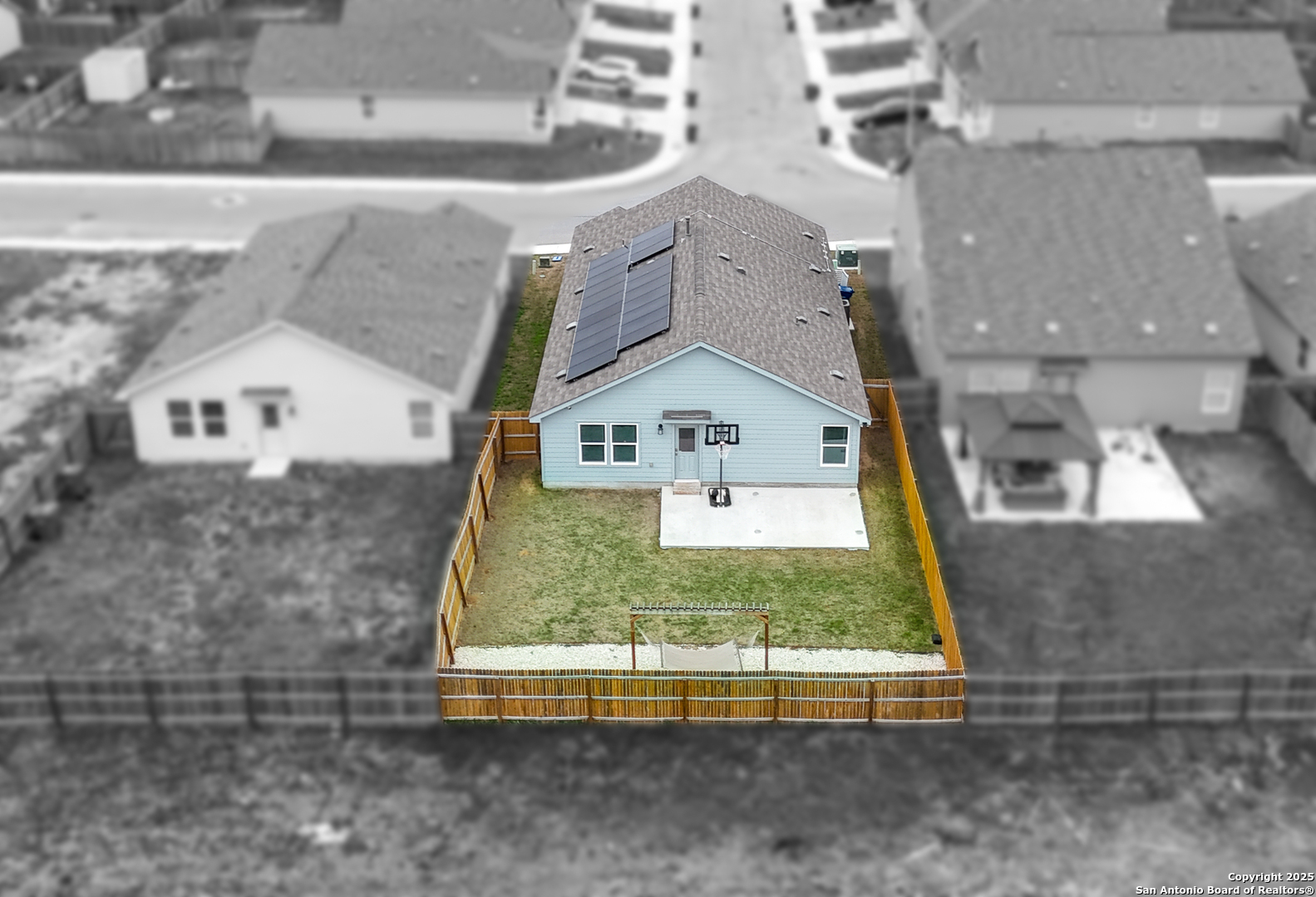 main property photo 22
