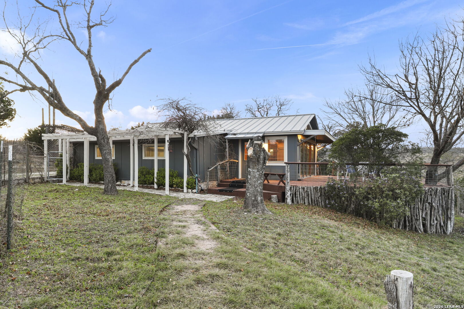 main property photo 21
