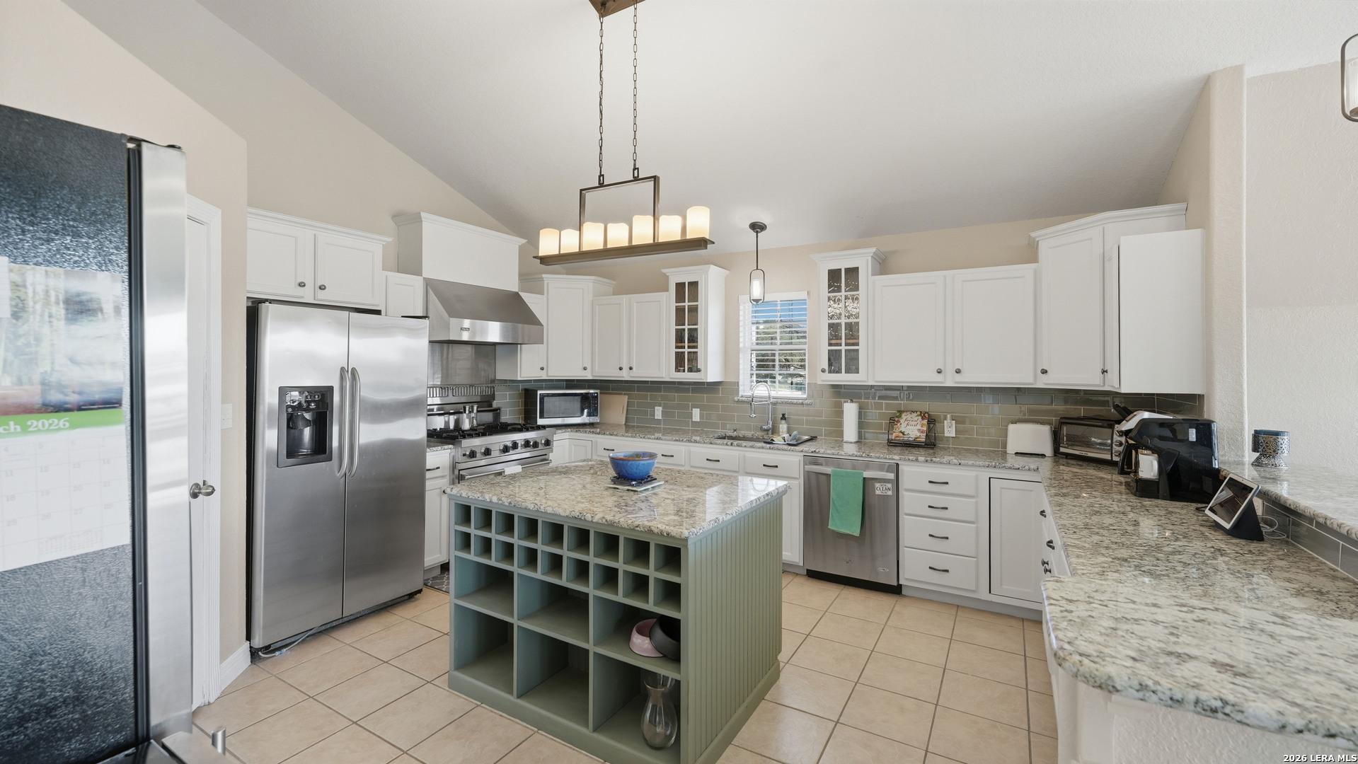 main property photo 16