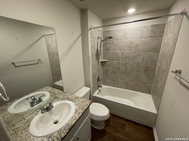 main property photo 11