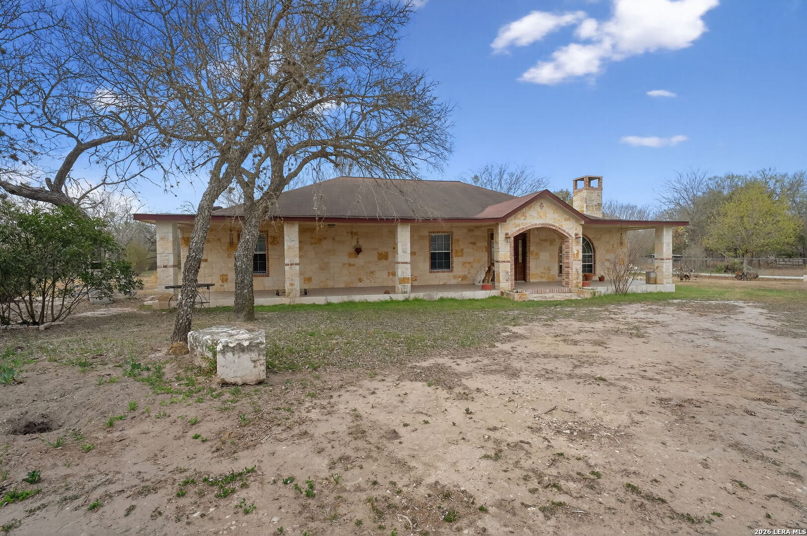 main property photo 18